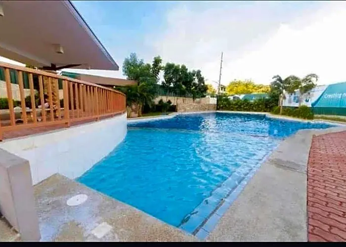 Staycation Affordable Alabang 3* Manila
