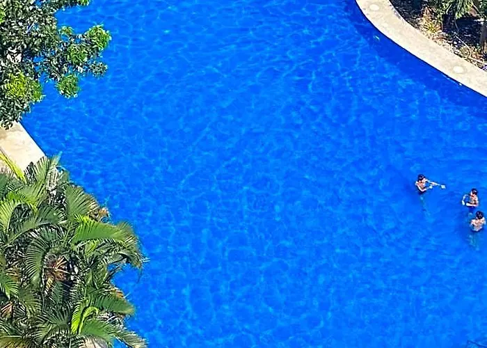 Staycation Affordable Alabang Hotel 3*